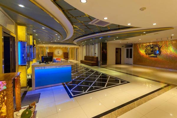 Thiết kế thi công sảnh karaoke Tân cổ điển, LỄ TÂN,QUẦY BAR