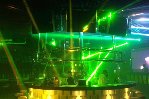 Thiết kế thi công Lounge Bar Hòn Tầm Nha Trang,BÁO GIÁ TỐT